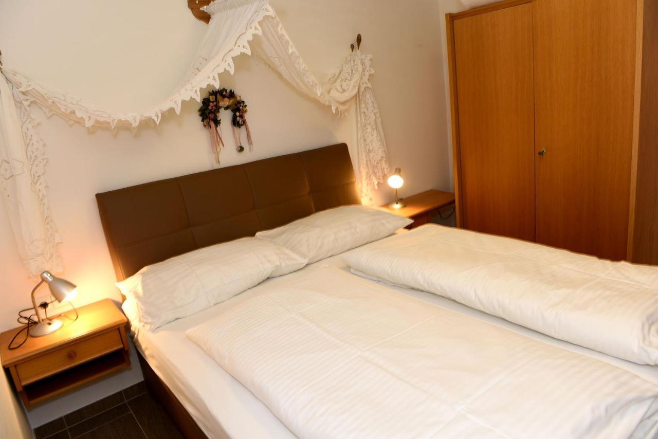 Apartamento Haus Hoffmann Sonnenalpe Nassfeld Exterior foto