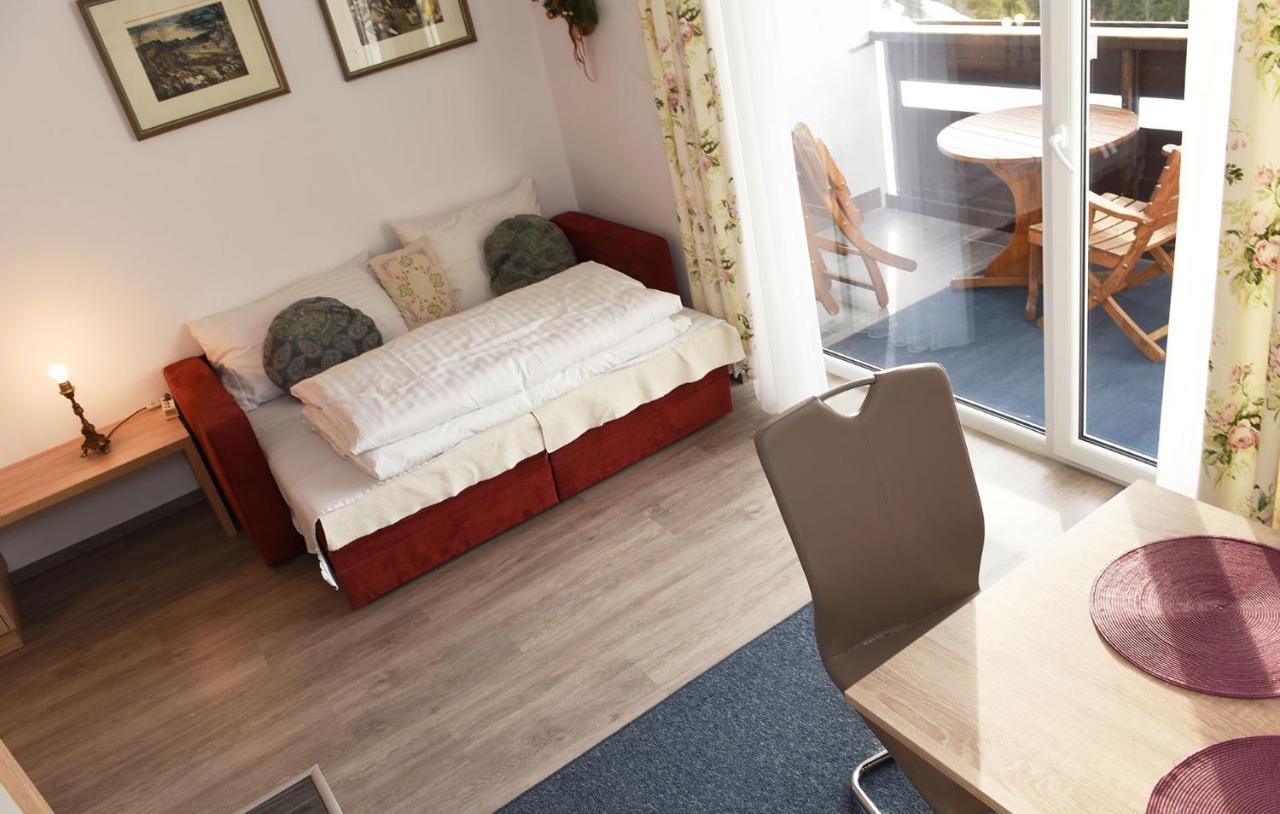Apartamento Haus Hoffmann Sonnenalpe Nassfeld Exterior foto